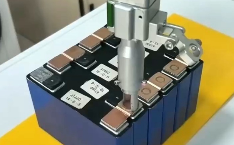 激光焊接設(shè)備能效對比