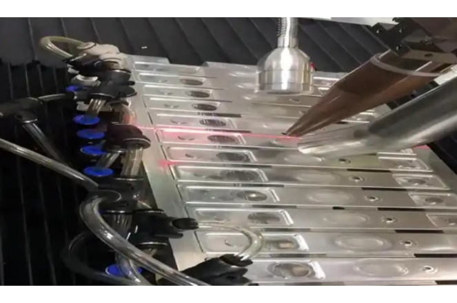 老舊焊接設(shè)備升級(jí)光纖激光焊接系統(tǒng)方案