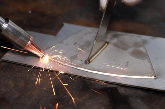 光纖激光焊接機(jī)客戶(hù)使用反饋報(bào)告