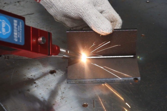 光纖激光焊接機(jī)焊縫質(zhì)量改進(jìn)項(xiàng)目復(fù)盤(pán)