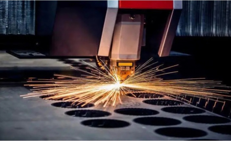 激光膜切機在柔性顯示模組線的產能表現對比