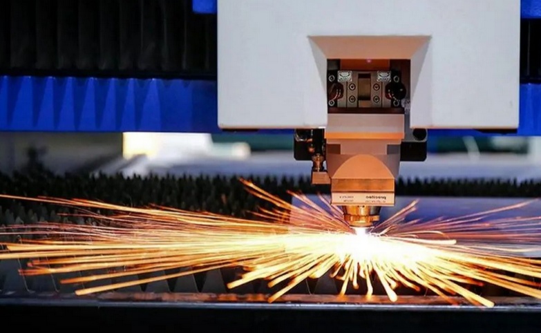 光纖激光切割機vs皮秒機：投入產(chǎn)出比（ROI）對比